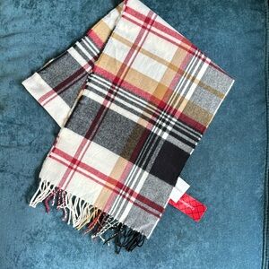 Plaid Scarf with Fringe